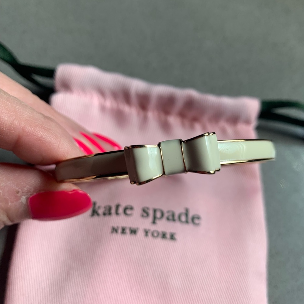 Kate Spade Take a Bow Bangle Bracelet